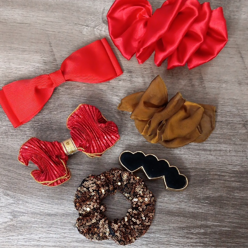 Satin Red Gold Hair Accessories Black Velvet Heart Clip Scrunchy Lot 6pc Vintage